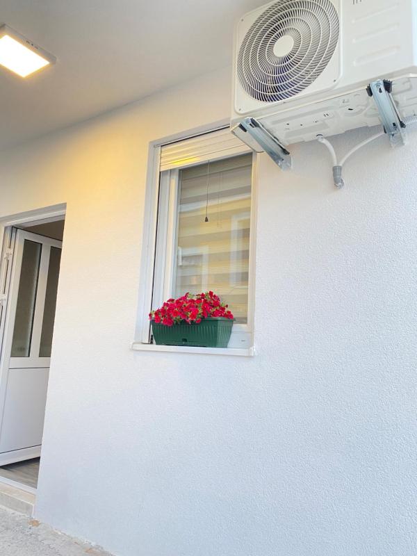 Studio apartman Holiday - image 10