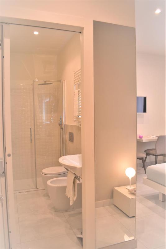 CATANIA LIVING ROOMS - image 35