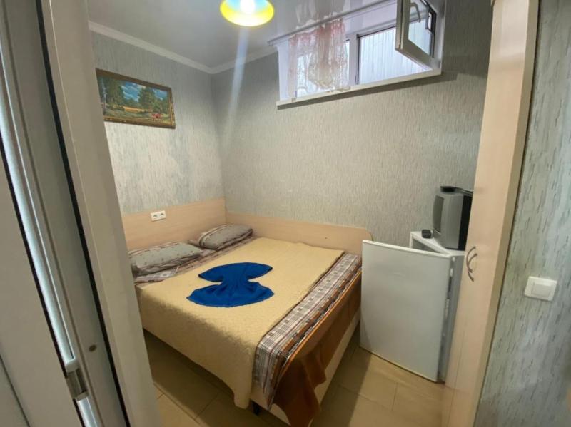 Budget Double Room image 2