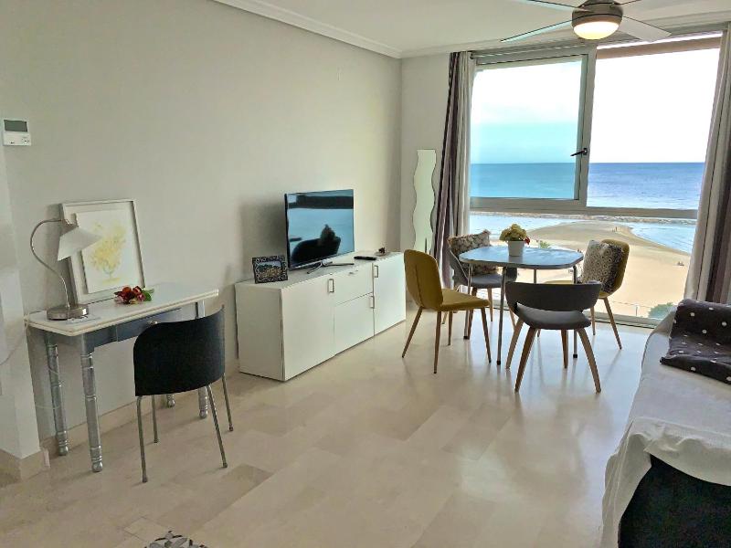 POSTIGUET BEACH - image 4