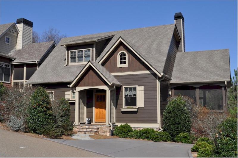 Five-Bedroom Holiday Home image 1