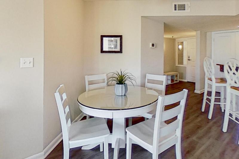 Apartment image 2
