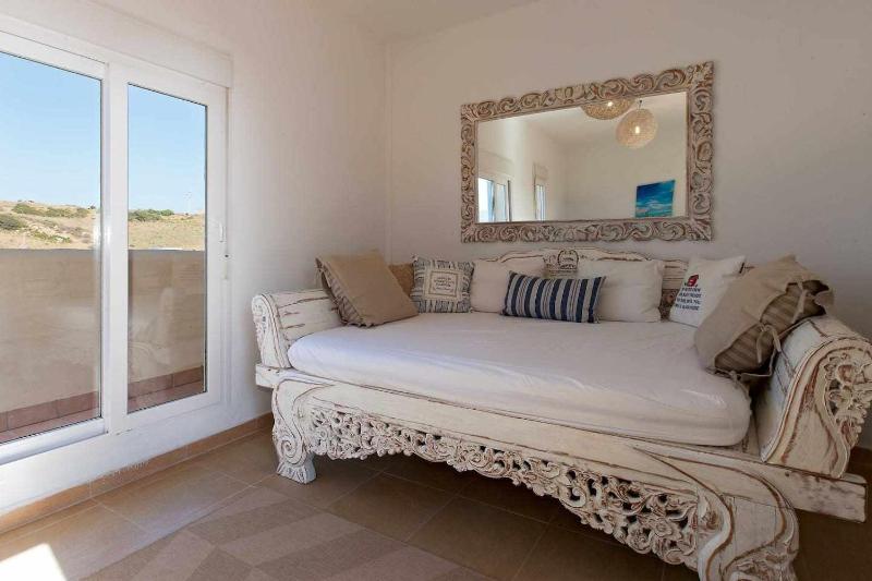 Tarifa Beach Rentals Aljara - image 10