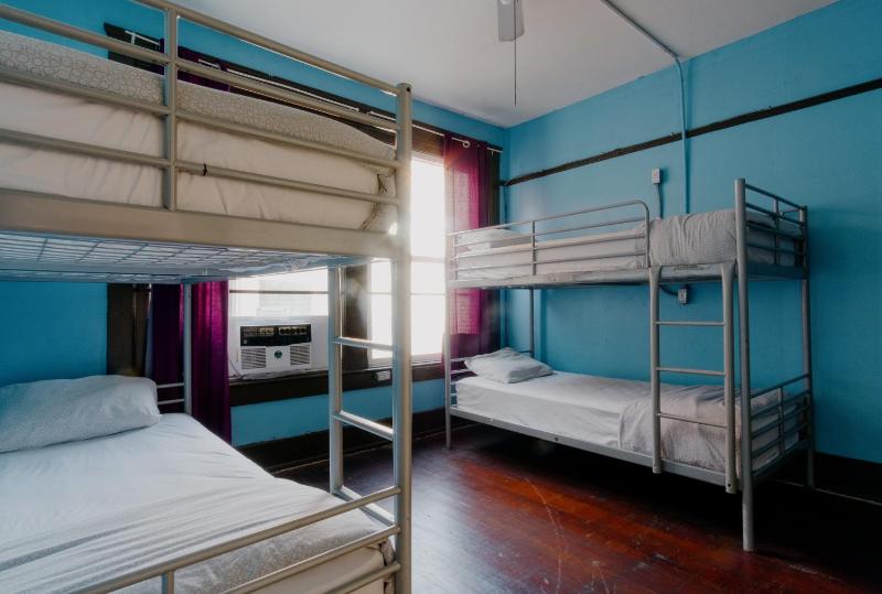Bed in 4-Bed Mixed Dormitory Room With Air-Conditioning image 3