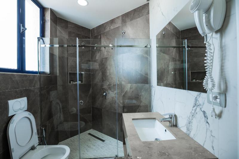Two-Bedroom Apartment with Sea View image 2