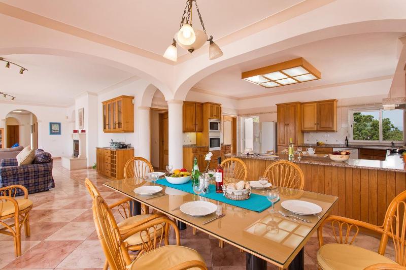 Villa Ocean View by Villa Plus - image 32
