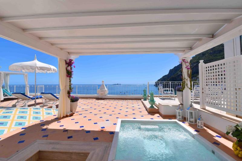 Villa Boheme Exclusive Luxury Suites - image 33