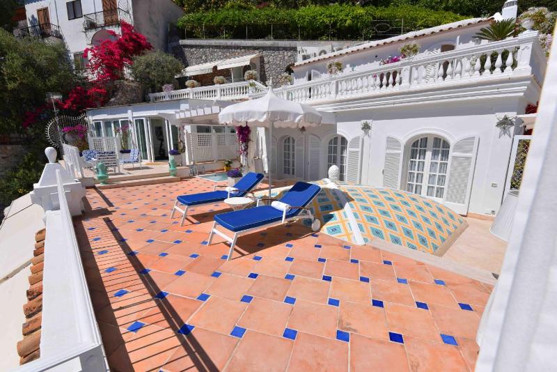 Villa Boheme Exclusive Luxury Suites - image 29