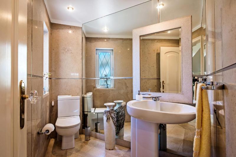 Villa Tess by Villa Plus - image 31