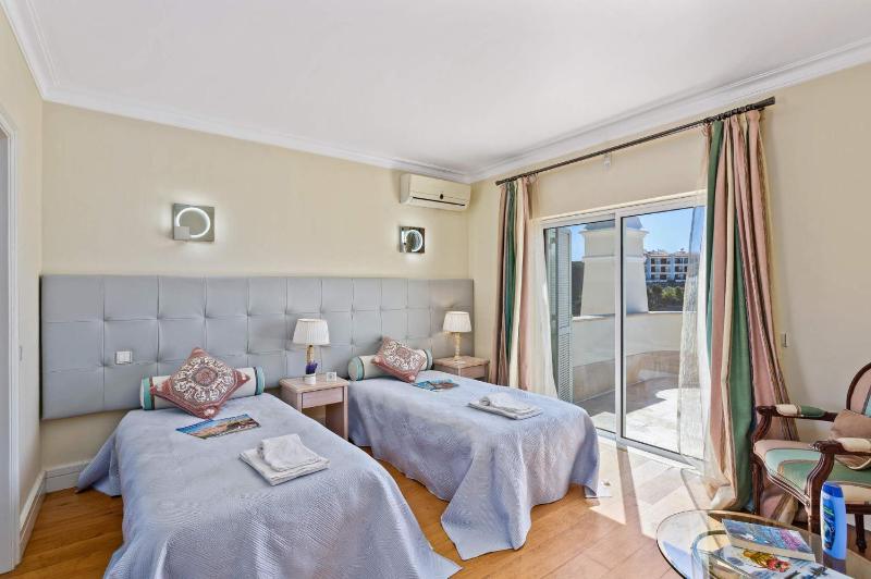 Villa Tess by Villa Plus - image 7