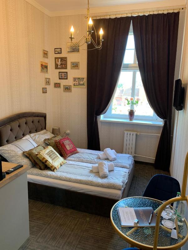 Studio Apartment image 1