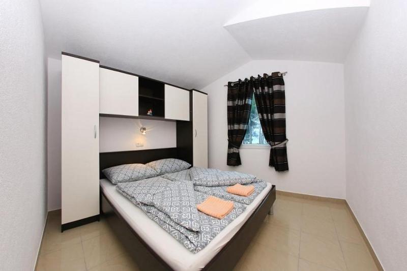 Apartment in Vir with sea view terrace air conditioning Wi-Fi (4595-5) - image 10