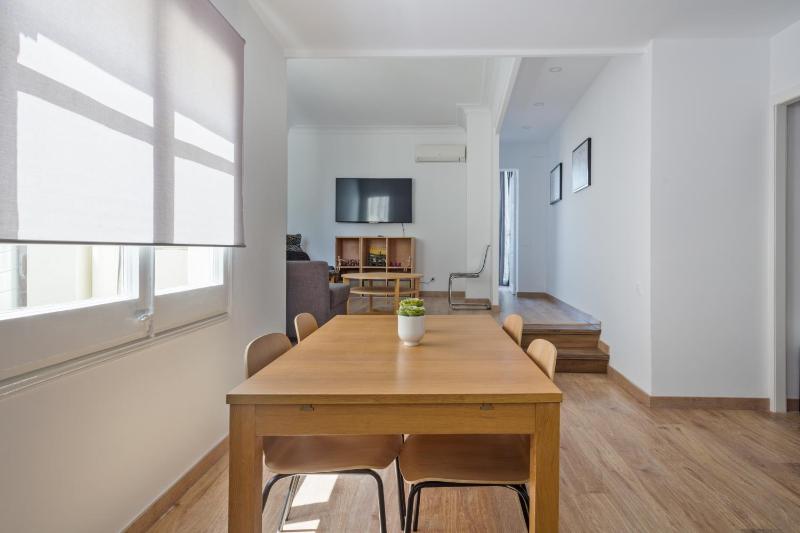 Blau Atic Apartment - image 6