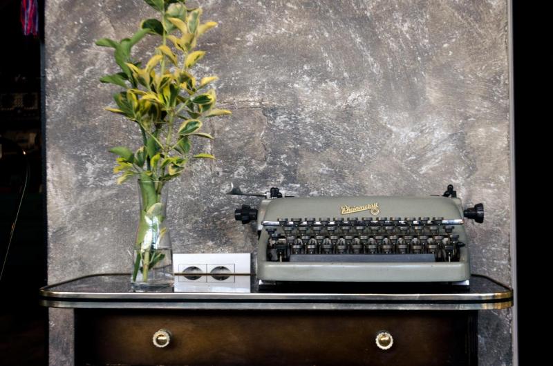 Single Bed in Mixed Dormitory Room image 4