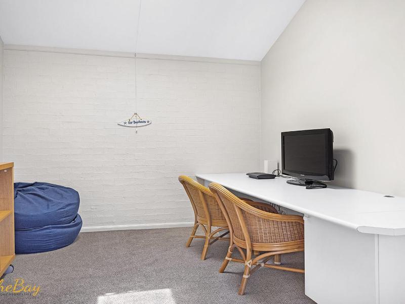 Beach House 72A Marine Dr Fingal Bay - image 21
