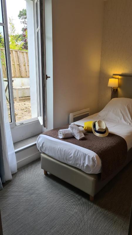 Single Room image 1