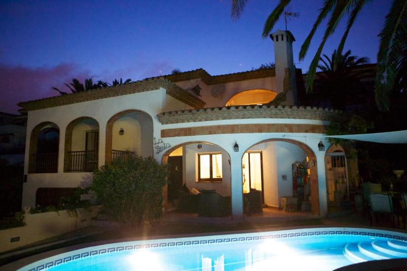DAMA Villa con piscina privada - image 5