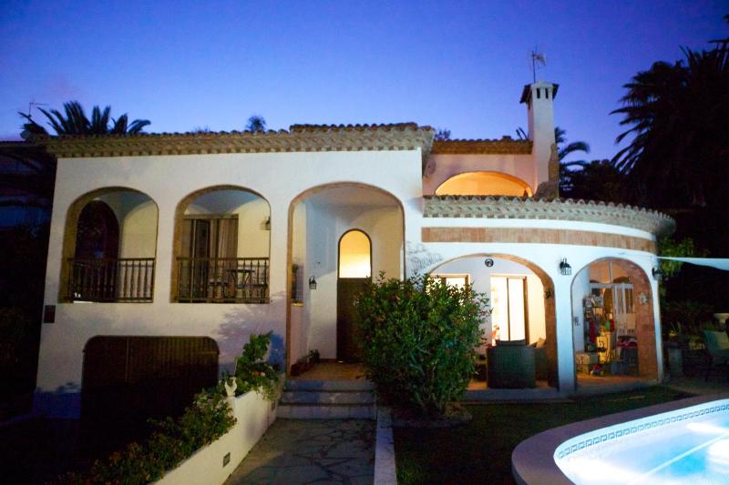DAMA Villa con piscina privada - image 13