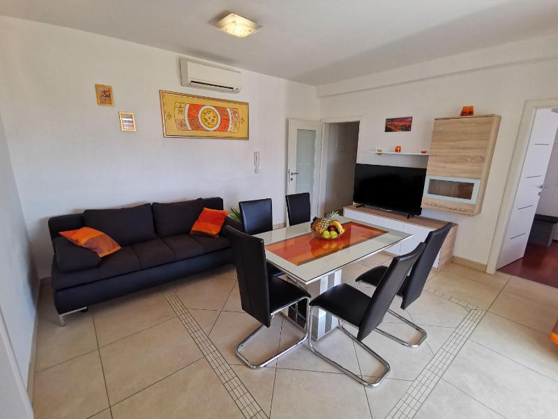 Apartment image 2