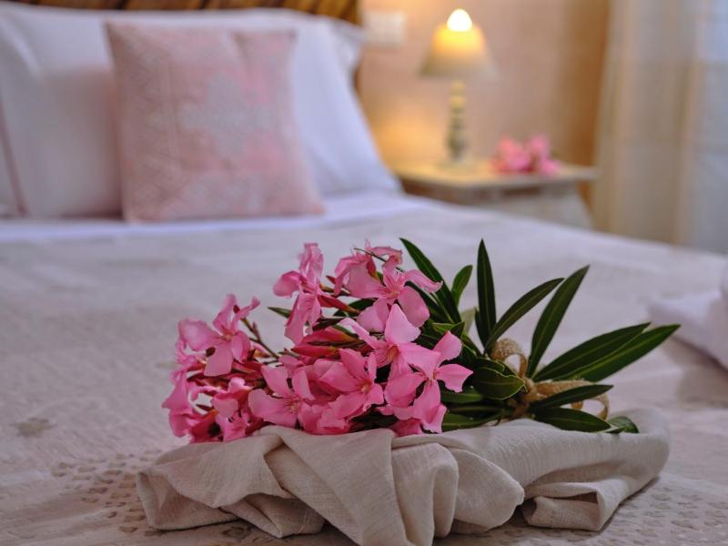 Deluxe Room image 1
