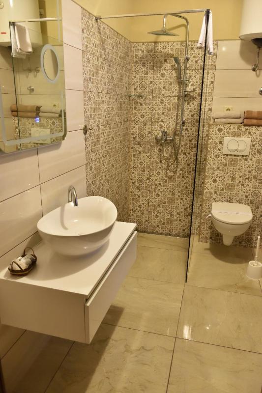 Standard Double Room image 4