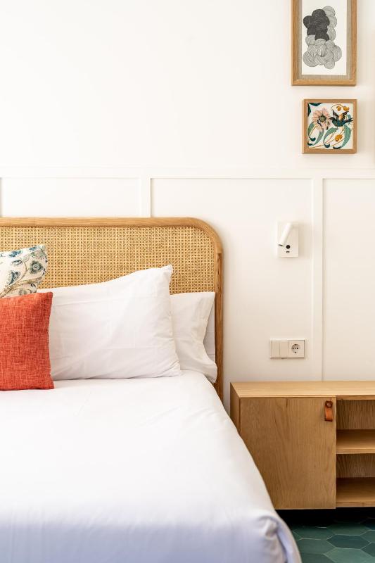 Superior Double/Twin Room image 3