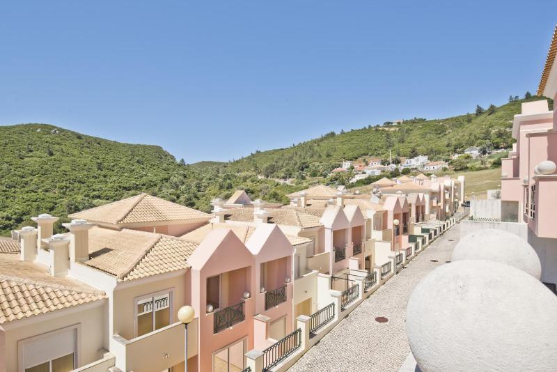 BmyGuest - Sesimbra Sea View Villa - image 15