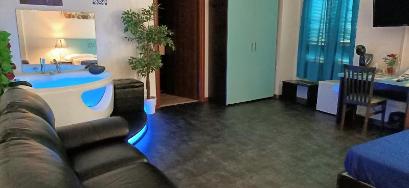 Suite image 3