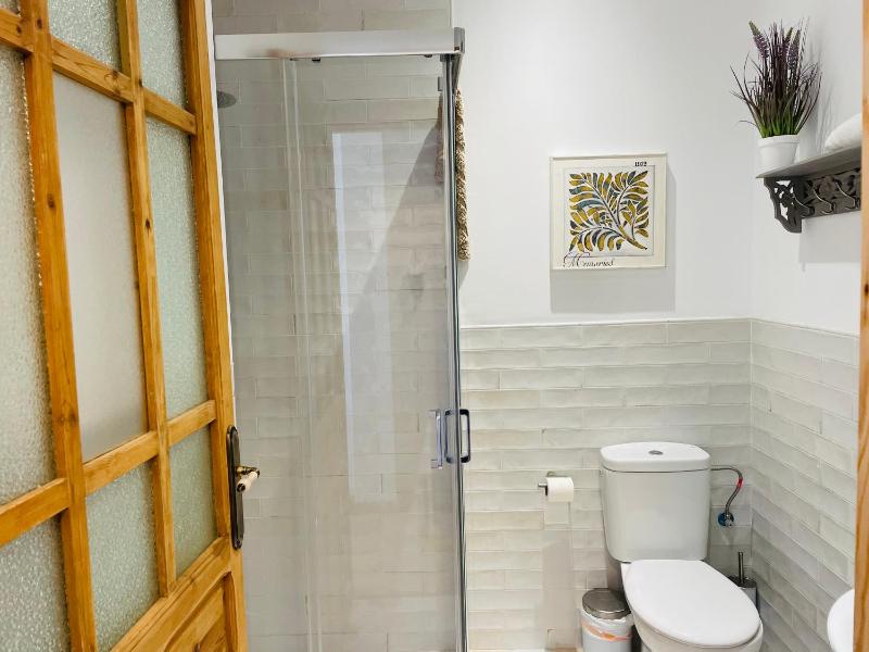 Double or Twin Room image 2