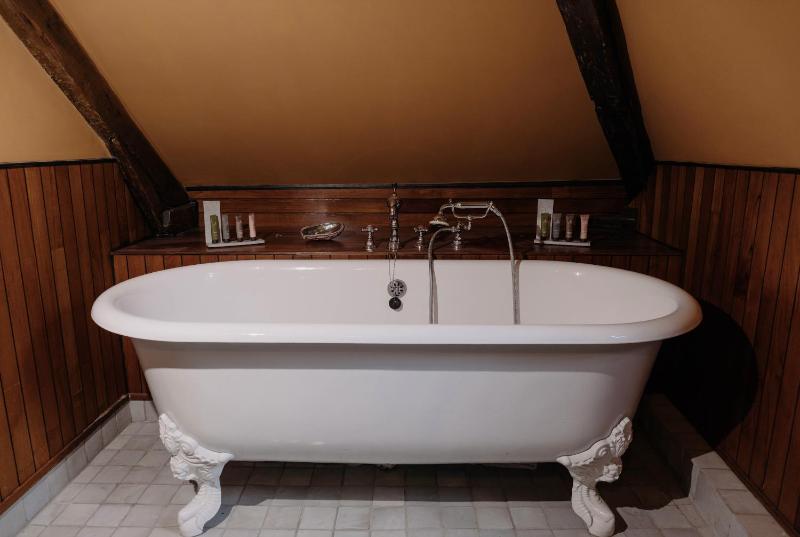 Attic Charming Suite  image 2