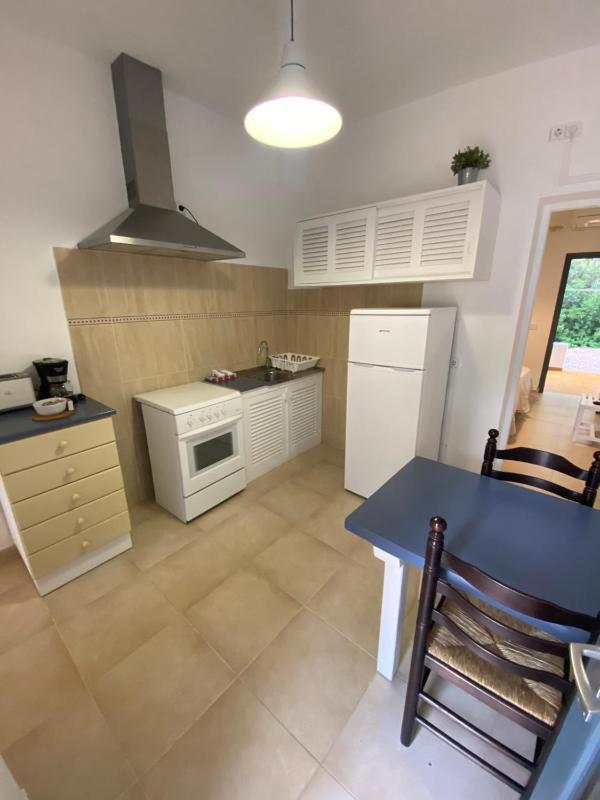 Double Room with Garden View image 3