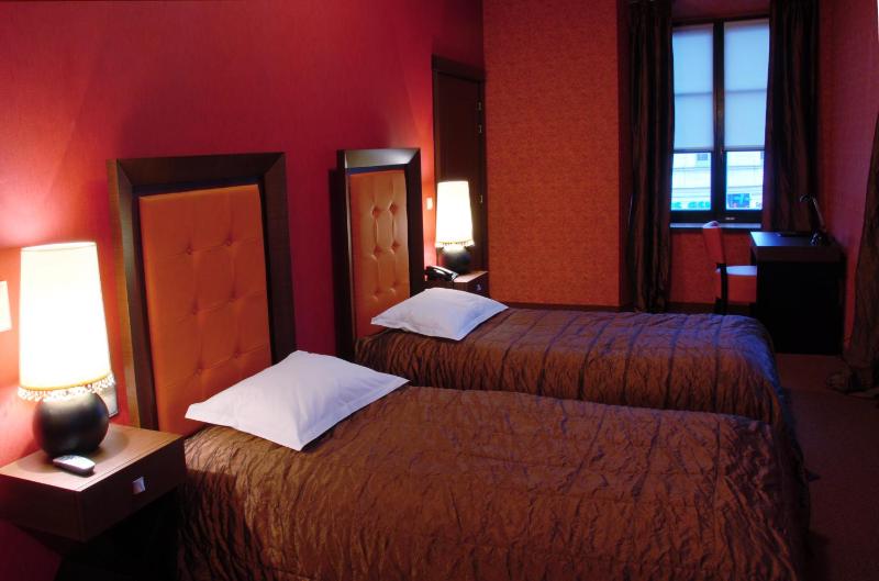 Vanilla Hotel - image 16