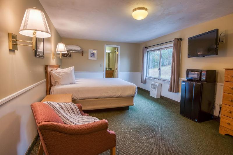 Double Room image 3