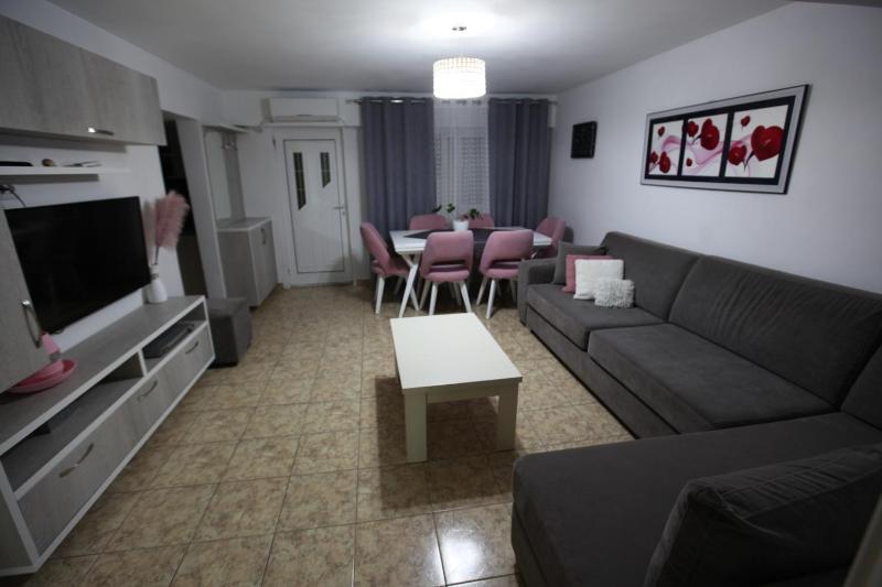 Two-Bedroom Apartment image 3