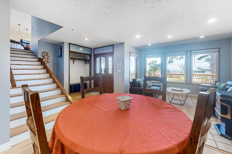 Three Bedroom House image 2