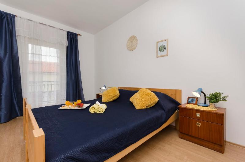 Apartments Ivana - image 40