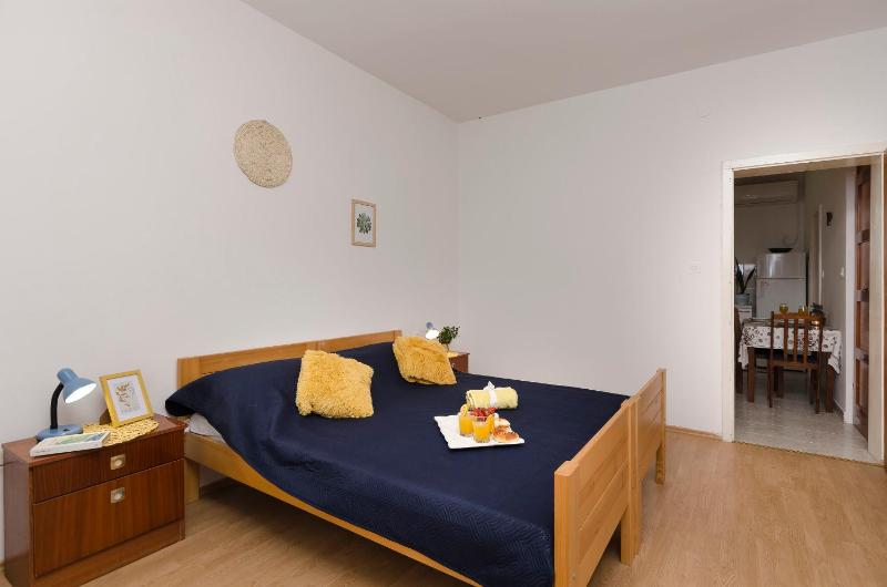 Apartments Ivana - image 16