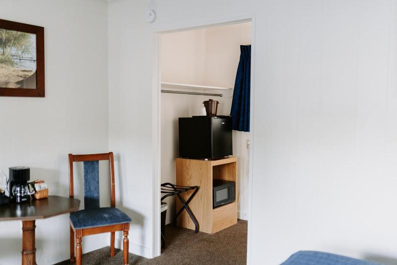 Double Room with Two Double Beds image 4