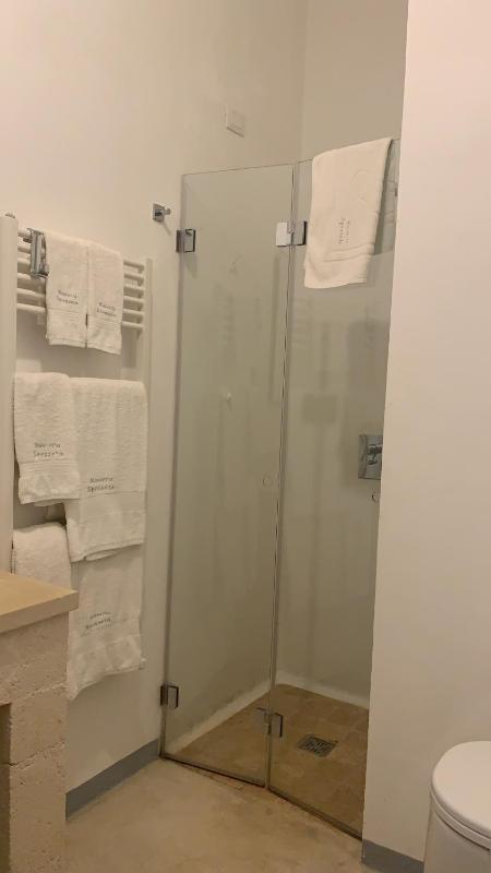 Small Double Room image 3