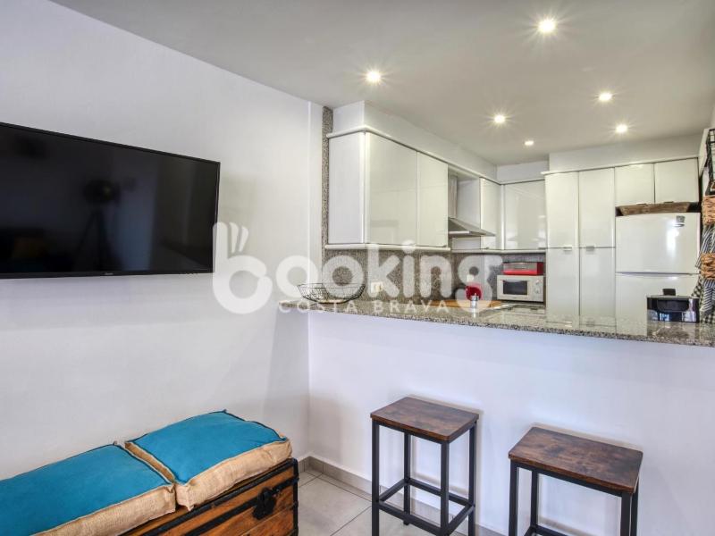 Begonias Apartament per 4 persones amb gran terrassa chill out a 10 minuts de la platja - image 12