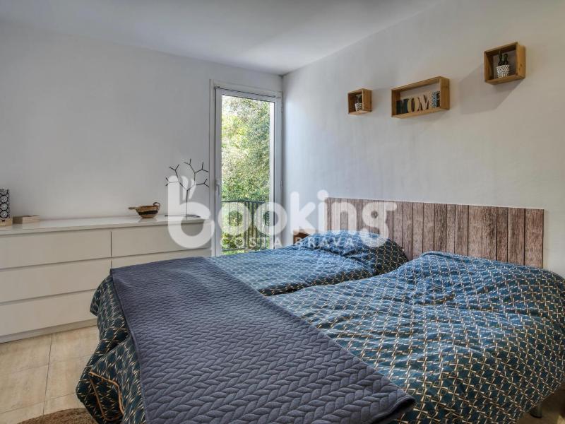Begonias Apartament per 4 persones amb gran terrassa chill out a 10 minuts de la platja - image 2