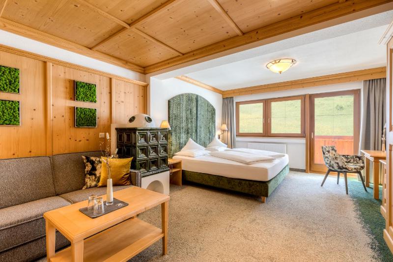Junior Suite image 1
