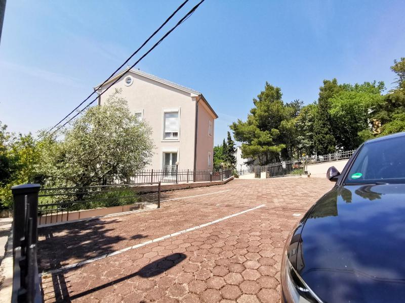 SARA LUX apartment with sea view 50m from the beach - image 35