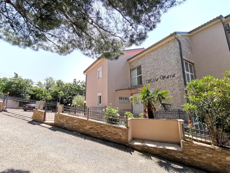 SARA LUX apartment with sea view 50m from the beach - image 39