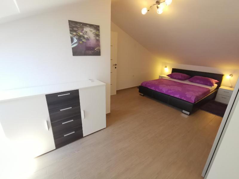 SARA LUX apartment with sea view 50m from the beach - image 16