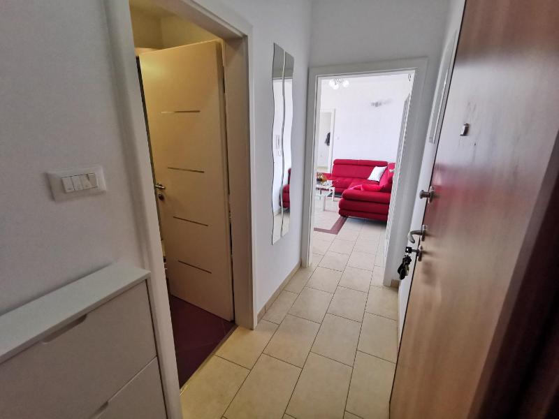 SARA LUX apartment with sea view 50m from the beach - image 5