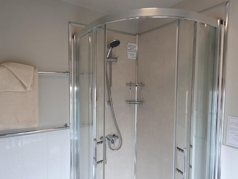 Double Room image 1