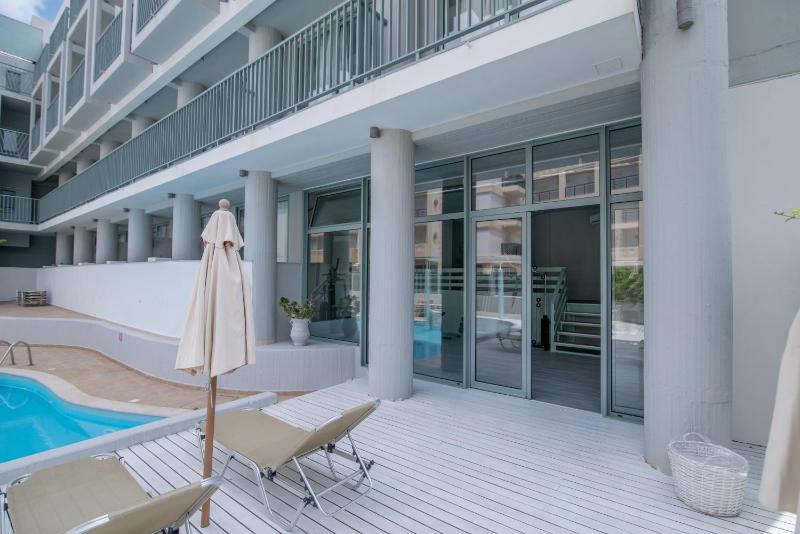 Alia Beach Hotel by Estia - image 32