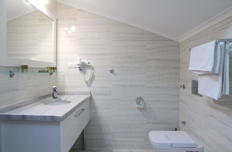 Suite image 3
