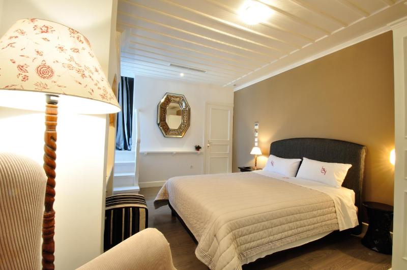 Superior Double Room image 2